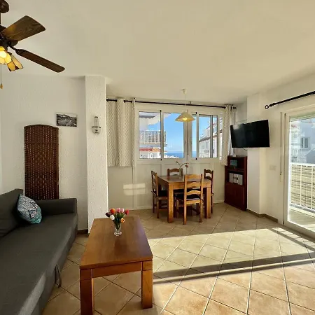 Apartamento Centro A 1 Min Playa * 内尔哈
